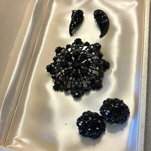 Vintage brooch & 2  great pair of black enamel rhinestone clip on earrings!!